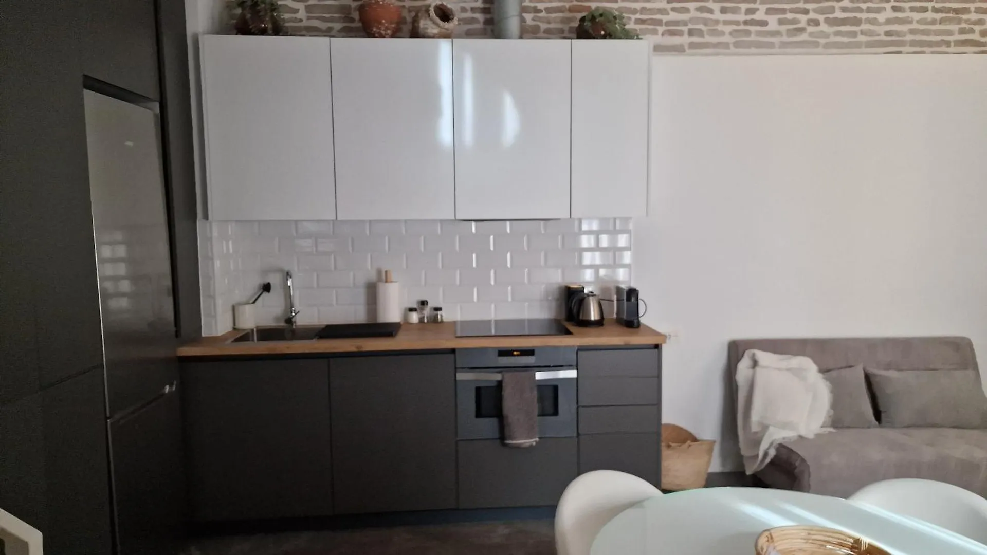 Atico En Puerta Osario Apartamento Sevilha