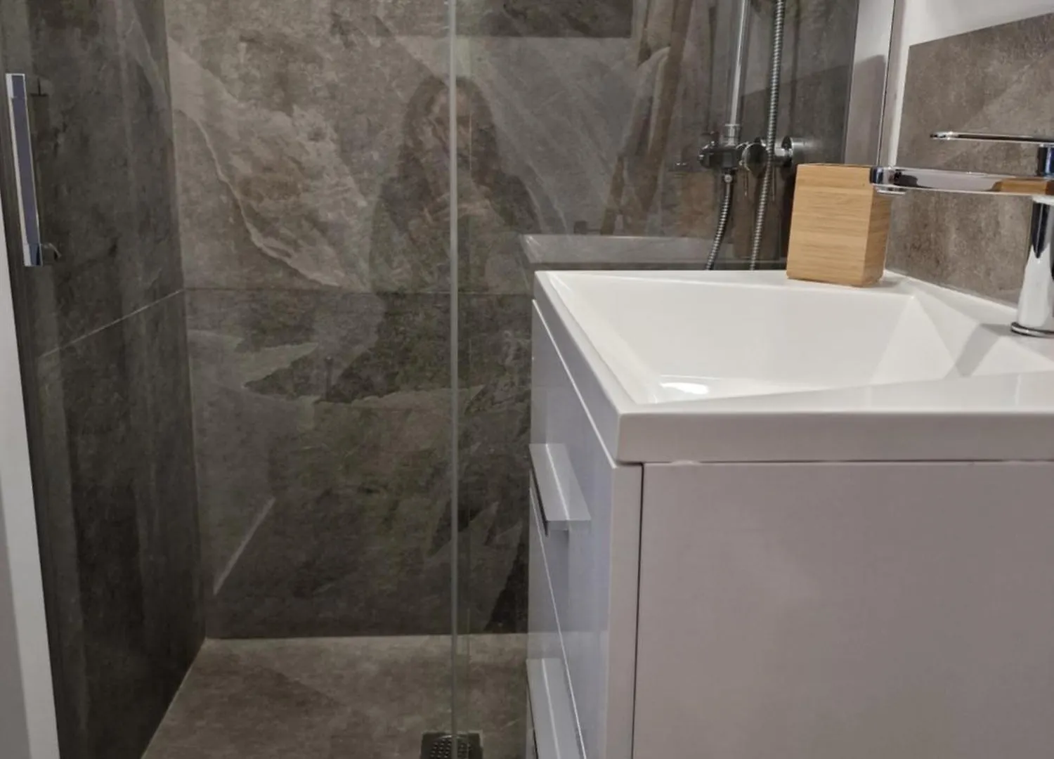 Apartmán Atico En Puerta Osario Sevilla 0*,